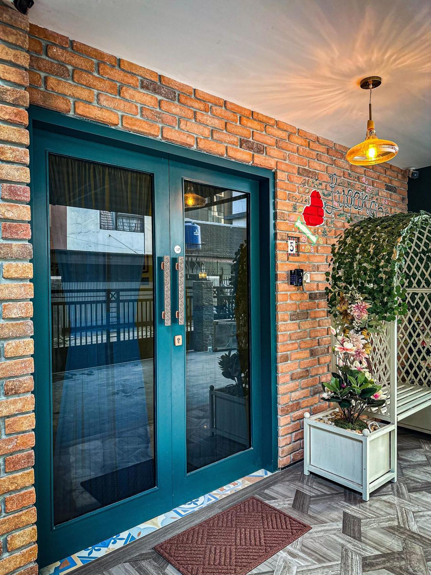 Lugano Arte Homestay Jakarta Eksteriør bilde